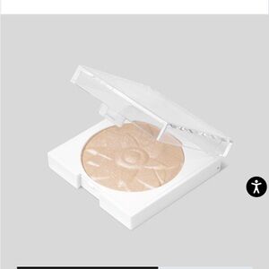 OFRA Highlighter in Light